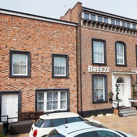 בוטל Breeze Guest House מראה חיצוני תמונה