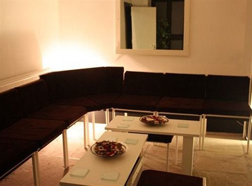 בוטל Breeze Guest House מראה חיצוני תמונה