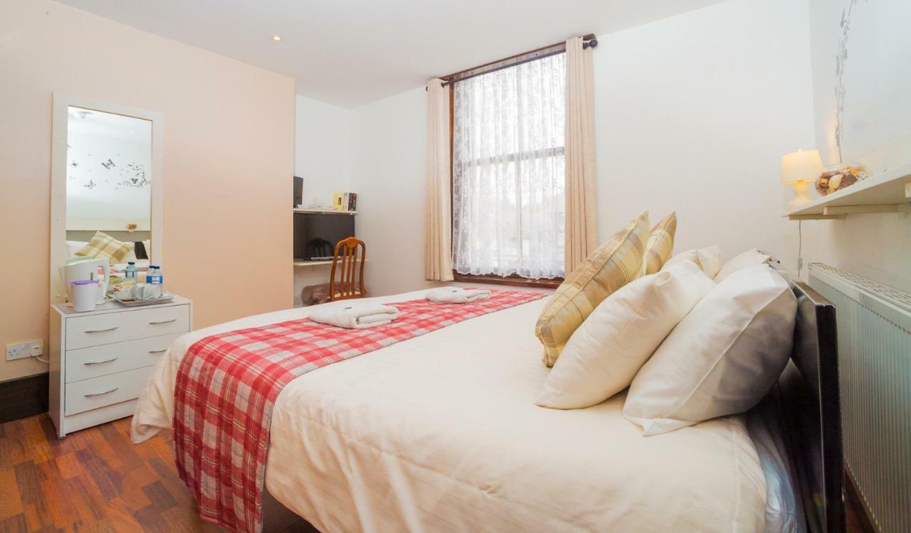 בוטל Breeze Guest House מראה חיצוני תמונה